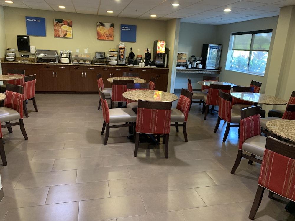 Comfort Inn Fort Myers Northeast Exteriér fotografie