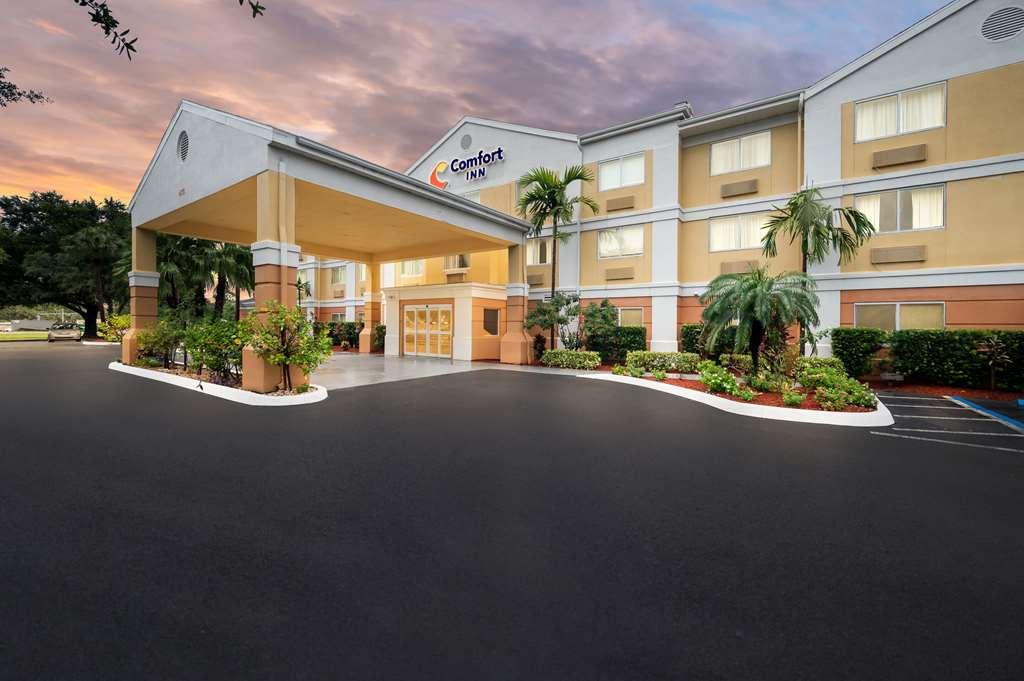 Comfort Inn Fort Myers Northeast Exteriér fotografie